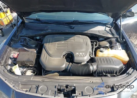 2019 Chrysler 300 S из США, поврежденный, VIN 2C3CCABGXKH538034